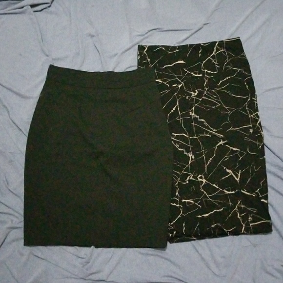 H&M Skirt Bundle - Picture 1 of 7